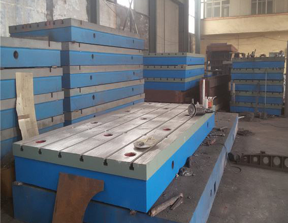 應(yīng)該怎樣解決鑄鐵平臺長時(shí)間使用后精度下降的問題呢